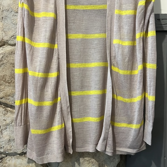 Ann Taylor Loft Lightweight Cardigan - Picture 4 of 11